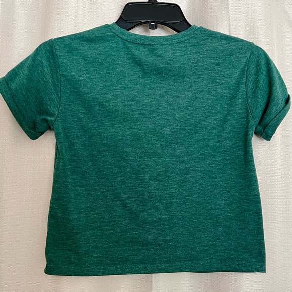 SHEIN Girls Green Leopard Heart Graphic Tee Size 6Y - Picture 2 of 3